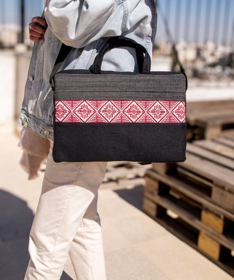 Durable Black Laptop Bag with Red Hand-Embroidery 