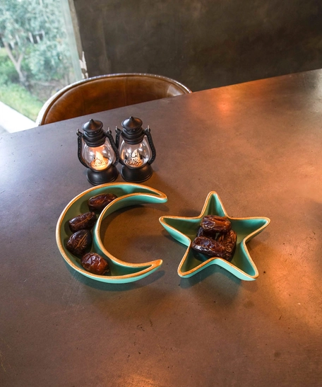 Set of Green Dates Serving Plates with Ramadan Crescent & Star Design 