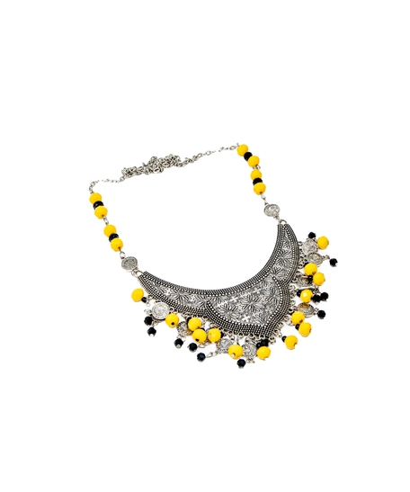 Handmade Yellow Necklace with a Unique and Elegant Design