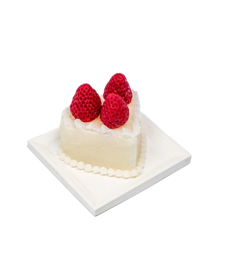 Invigorating Strawberry Candle: Add a Sweet Touch to Your Home