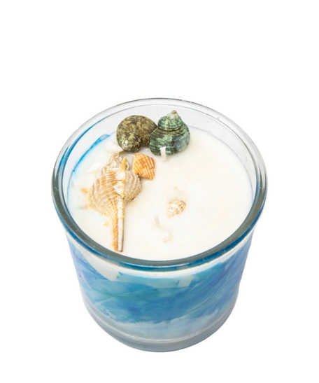 Large-Sized Candle in a Glass Decorated with Seashells, Evoking Calm Coastal Vibes