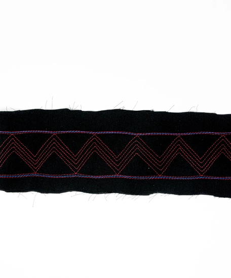 Hand-embroidered fabric with elegant Sultan embroidery - 3 m long ...