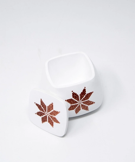 Square White Box with Maroon Heritage Pattern and Elegant Lid - Khairat ...
