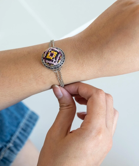  Embroidered Circular Bracelet: Purple and Yellow 