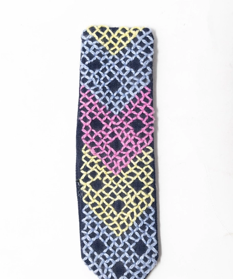 Simple Embroidered Bookmarks: Navy and Blue 