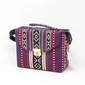 حقيبة على شكل صندوق بتصميم بدوي - عدة ألوان  - بيج